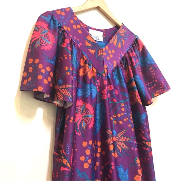 Vintage 70’s Hawaiian Maxi Dress (Sm) - Picture 5 of 9